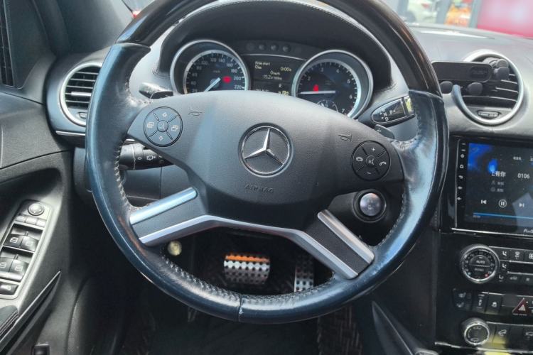 Used Mercedes-Benz GL-Class 2011 GL 450 Prestige Grand Edition Steering Wheel