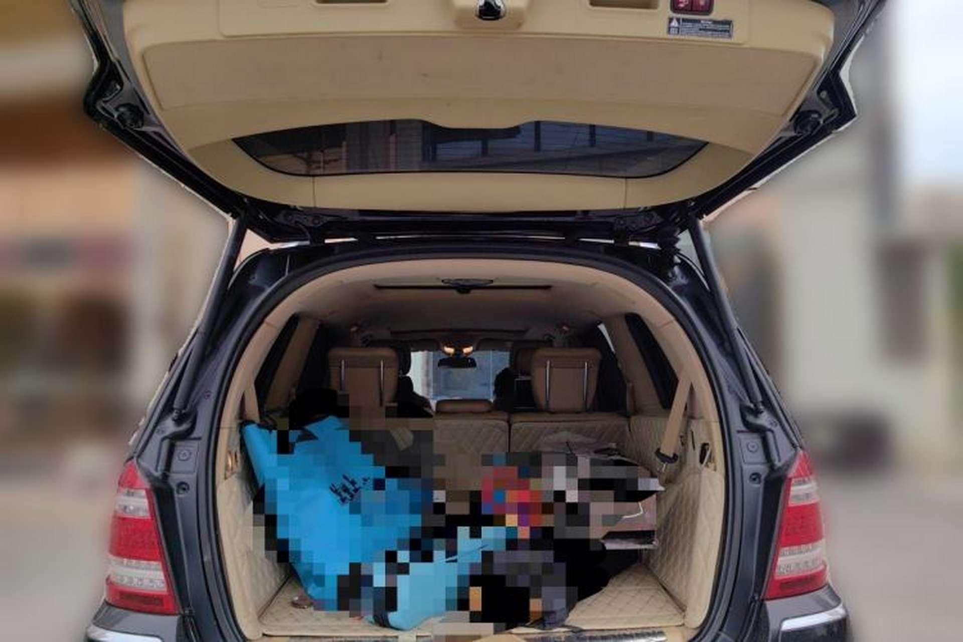 Used Mercedes-Benz GL-Class  Trunk