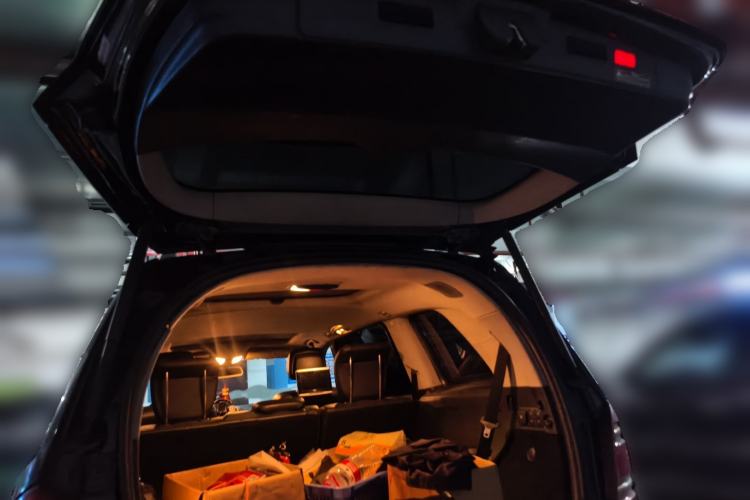 Used Mercedes-Benz GL-Class  Trunk
