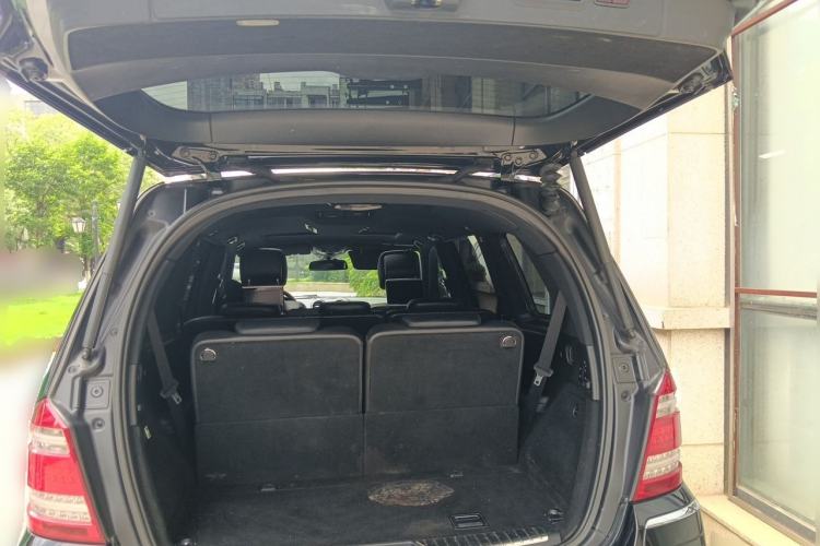 Used Mercedes-Benz GL-Class 2011 GL 450 Prestige Grand Edition Trunk