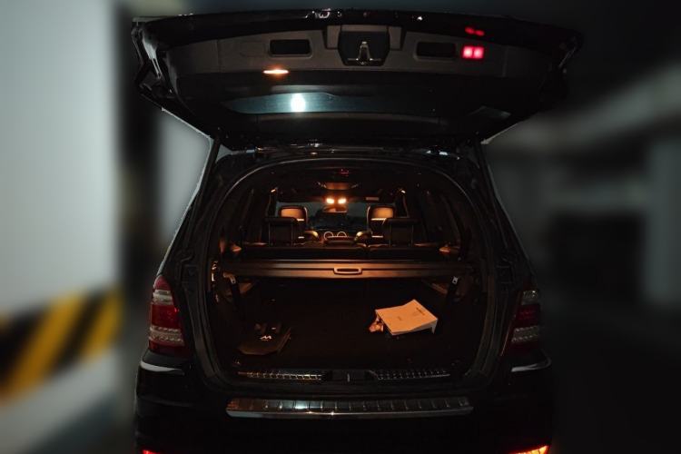 Used Mercedes-Benz GL-Class 2011 GL 450 Prestige Grand Edition Trunk