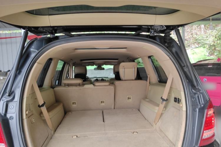Used Mercedes-Benz GL-Class  Trunk