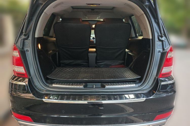 Used Mercedes-Benz GL-Class 2011 GL 450 4MATIC Prestige Edition Trunk