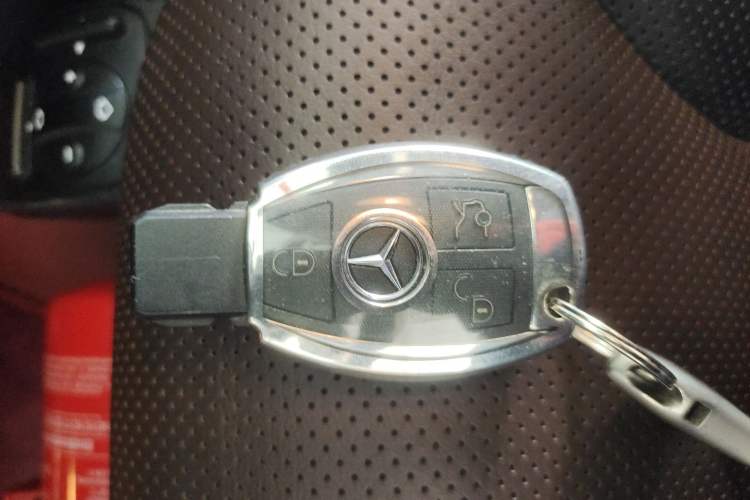 Used Mercedes-Benz GL-Class 2011 GL 450 Prestige Grand Edition Vehicle Key