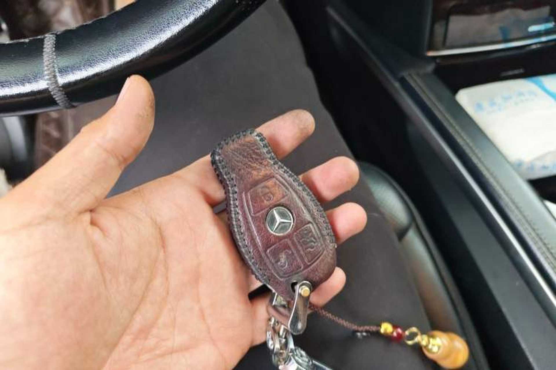Used Mercedes-Benz GL-Class  Vehicle Key