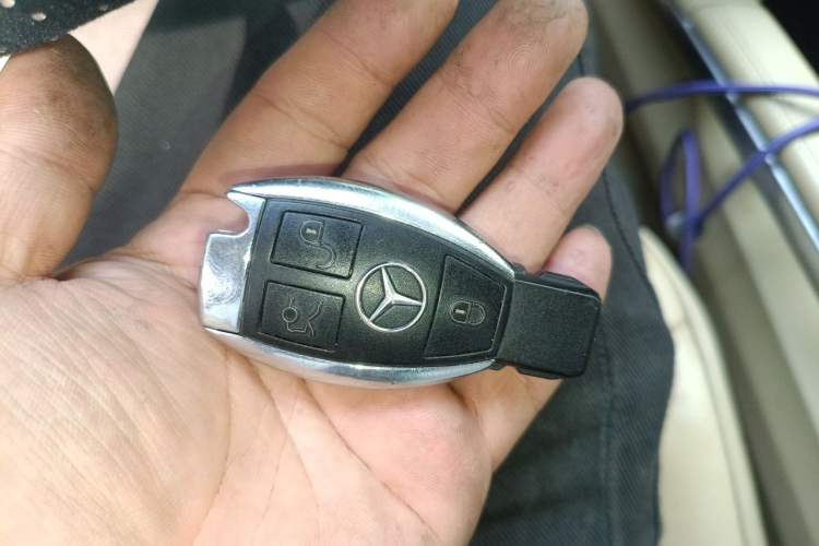 Used Mercedes-Benz GL-Class 2011 GL 450 4MATIC Prestige Edition Vehicle Key