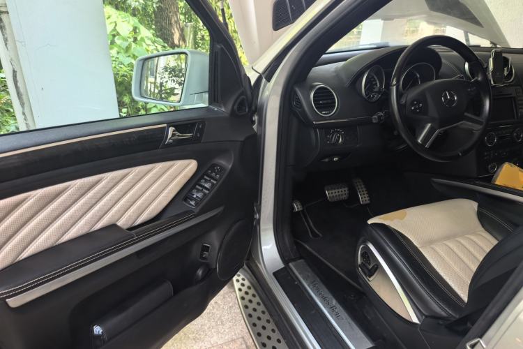Used Mercedes-Benz GL-Class 2011 GL 450 Prestige Grand Edition Driver Seat