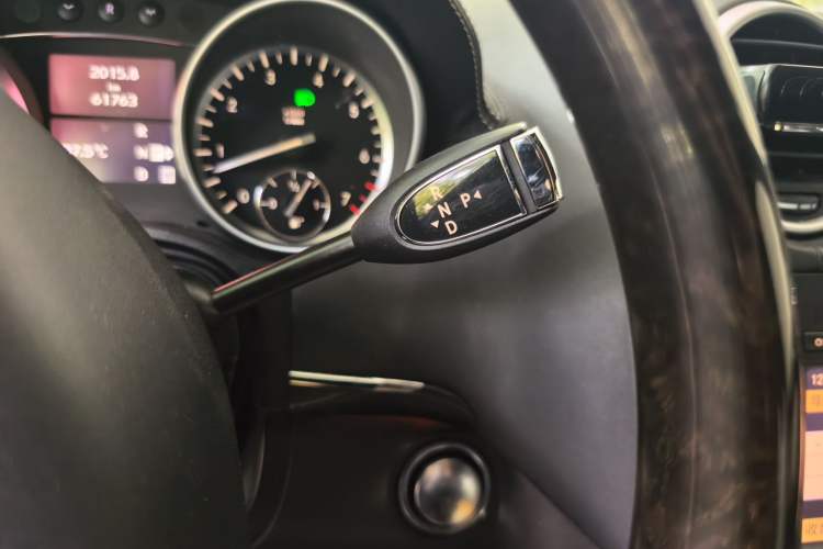 Used Mercedes-Benz GL-Class 2011 GL 450 Prestige Grand Edition Gear Lever