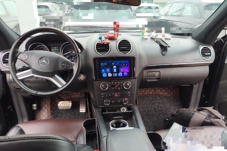 Used Mercedes-Benz GL-Class  Center Console