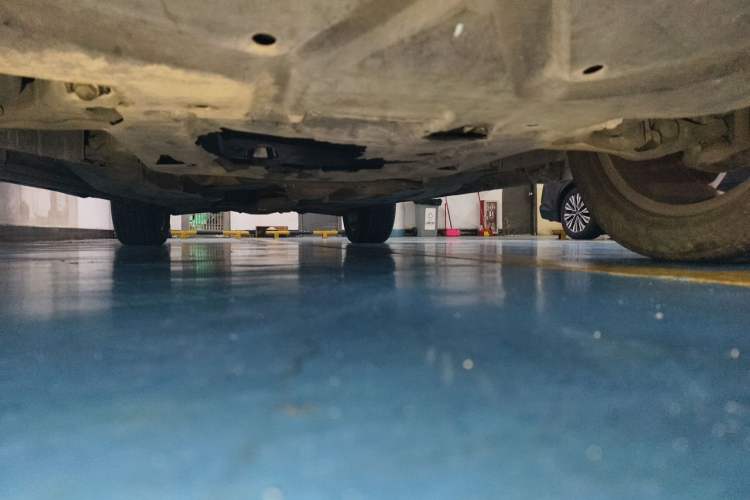 Used Mercedes-Benz GL-Class  Chassis Front