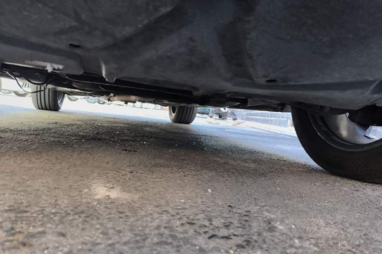 Used Mercedes-Benz GL-Class  Chassis Front