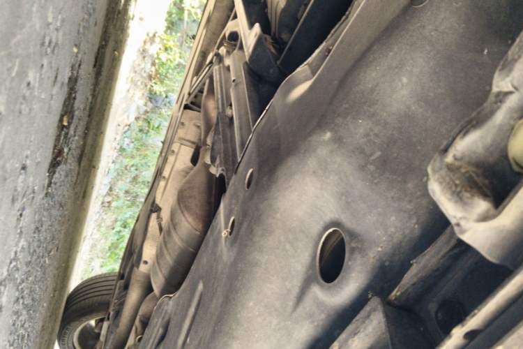 Used Mercedes-Benz GL-Class  Chassis Front Left
