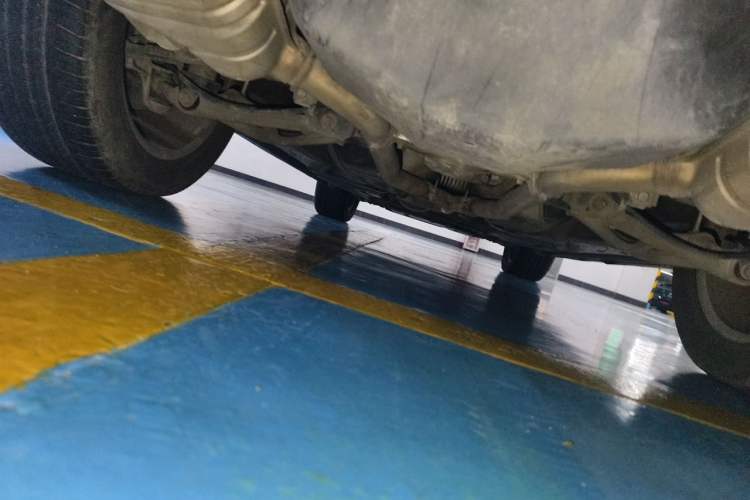 Used Mercedes-Benz GL-Class  Chassis Rear