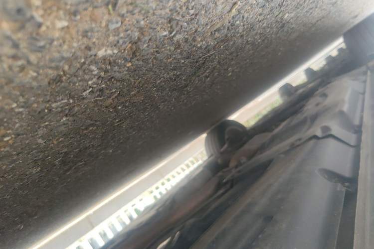 Used Mercedes-Benz GL-Class  Chassis Rear Left