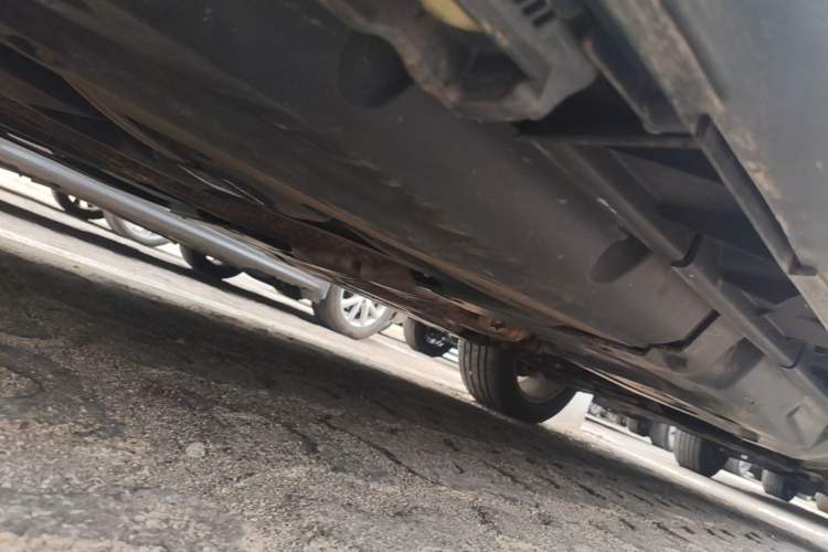 Used Mercedes-Benz GL-Class  Chassis Rear Right
