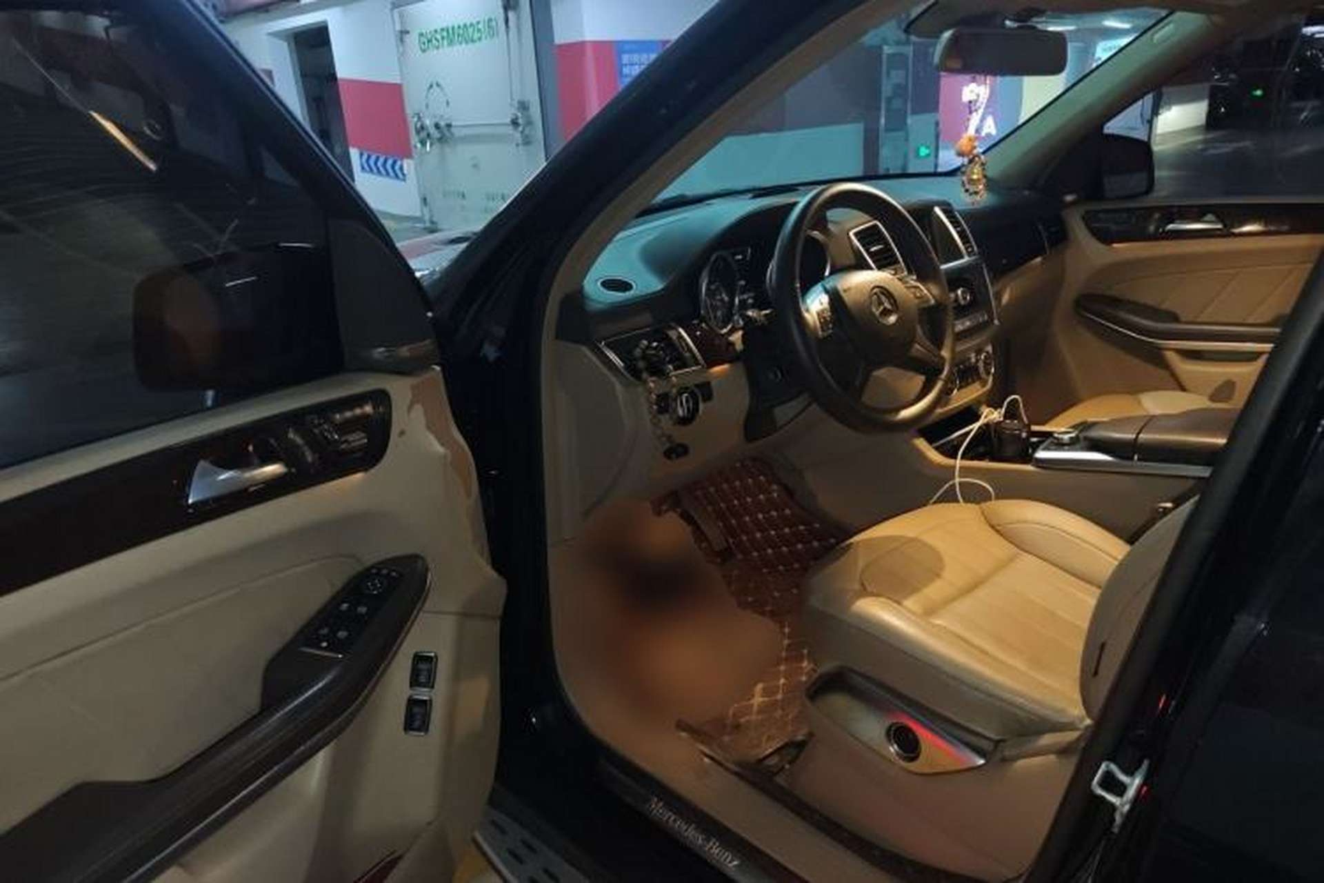 Used Mercedes-Benz GL-Class  Driver Seat