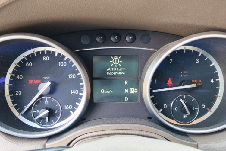 Used Mercedes-Benz GL-Class  Instrument Cluster