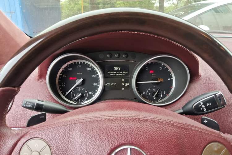 Used Mercedes-Benz GL-Class  Instrument Cluster