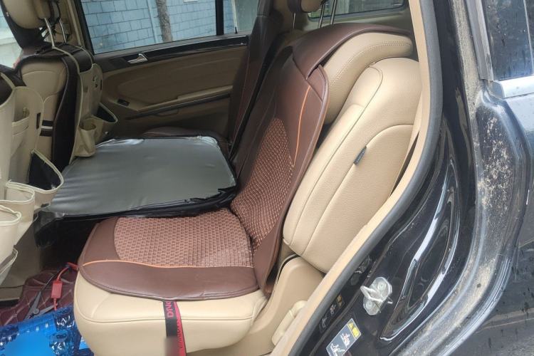 Used Mercedes-Benz GL-Class  Left Rear Seat