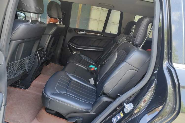Used Mercedes-Benz GL-Class  Left Rear Seat