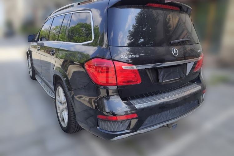 Used Mercedes-Benz GL-Class  Rear Left 45 Deg