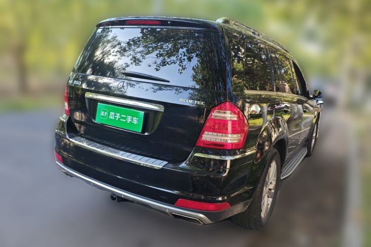 Used Mercedes-Benz GL-Class  Rear Right 45 Deg