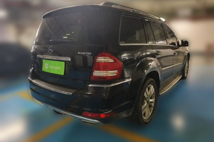 Used Mercedes-Benz GL-Class  Rear Right 45 Deg