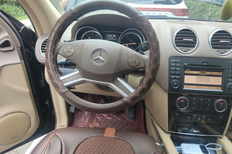 Used Mercedes-Benz GL-Class  Steering Wheel