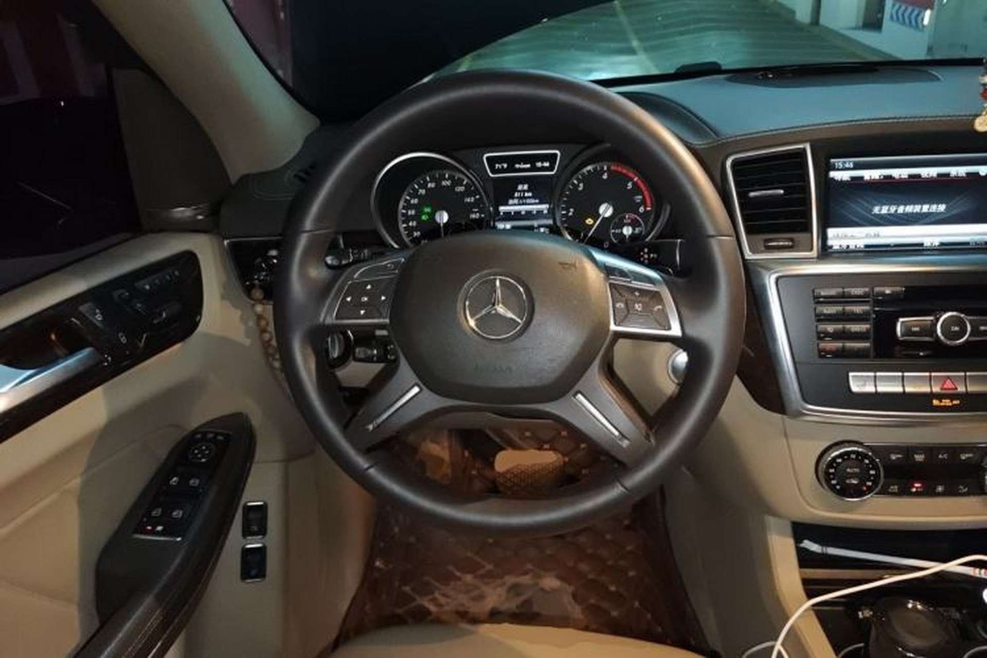 Used Mercedes-Benz GL-Class  Steering Wheel