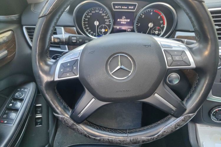 Used Mercedes-Benz GL-Class  Steering Wheel