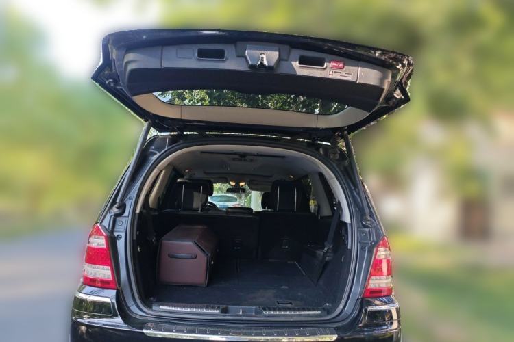 Used Mercedes-Benz GL-Class  Trunk