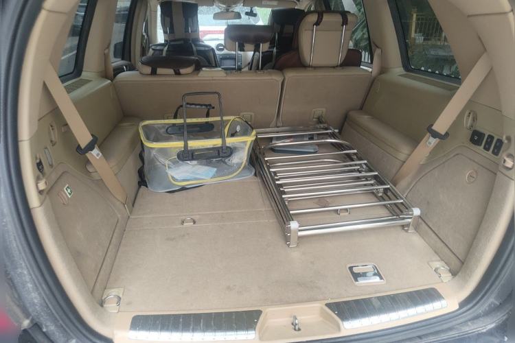 Used Mercedes-Benz GL-Class  Trunk