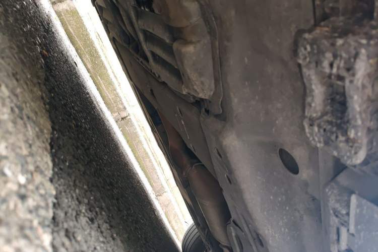 Used Mercedes-Benz GL-Class  Chassis Front Left
