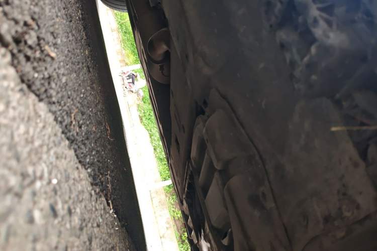 Used Mercedes-Benz GL-Class  Chassis Front Right