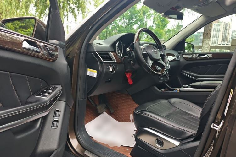 Used Mercedes-Benz GL-Class  Driver Seat