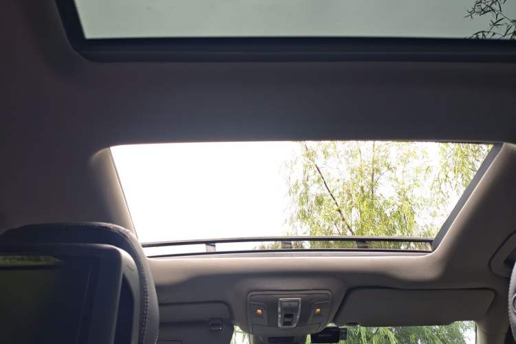 Used Mercedes-Benz GL-Class  Headliner