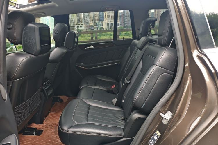 Used Mercedes-Benz GL-Class  Left Rear Seat