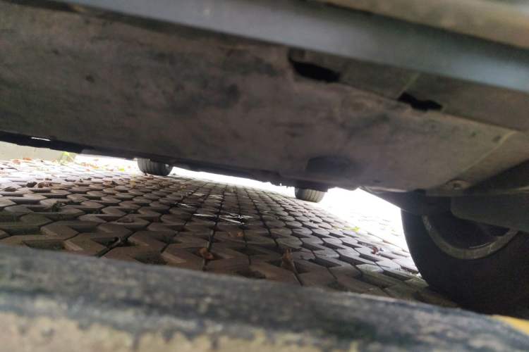 Used Mercedes-Benz GL-Class  Chassis Front