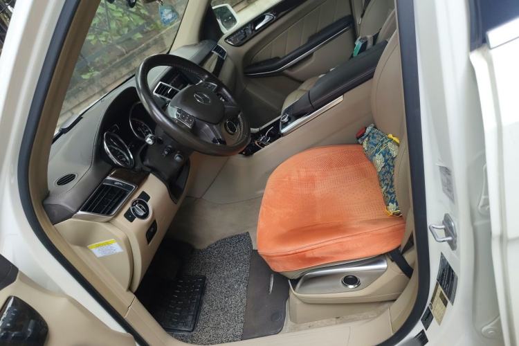 Used Mercedes-Benz GL-Class  Left Front Seat