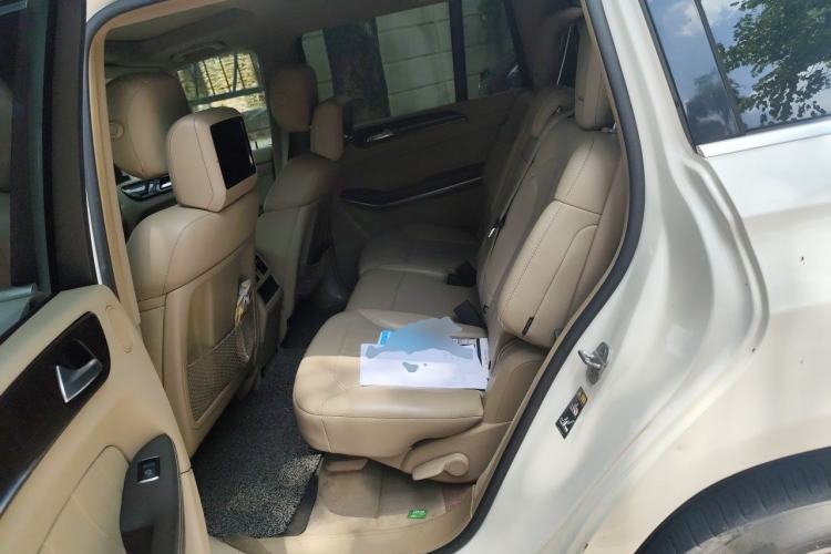 Used Mercedes-Benz GL-Class  Left Rear Seat