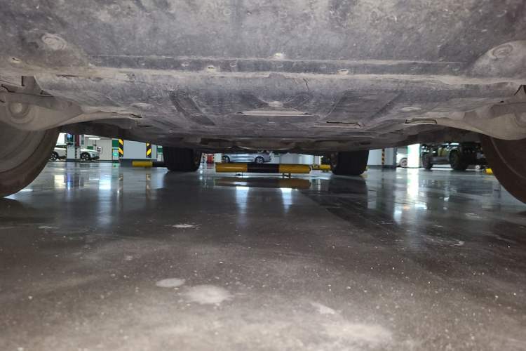 Used Mercedes-Benz GL-Class 2013 GL 500 4MATIC Chassis Front