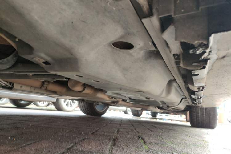 Used Mercedes-Benz GL-Class 2013 GL 500 4MATIC Chassis Front Left