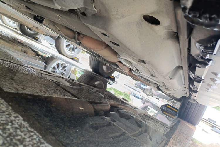 Used Mercedes-Benz GL-Class  Chassis Front Left