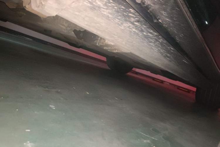 Used Mercedes-Benz GL-Class  Chassis Front Left