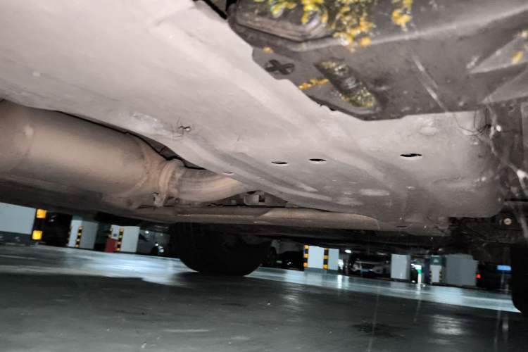 Used Mercedes-Benz GL-Class  Chassis Front Right