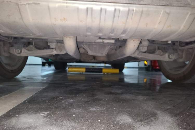 Used Mercedes-Benz GL-Class 2013 GL 500 4MATIC Chassis Rear