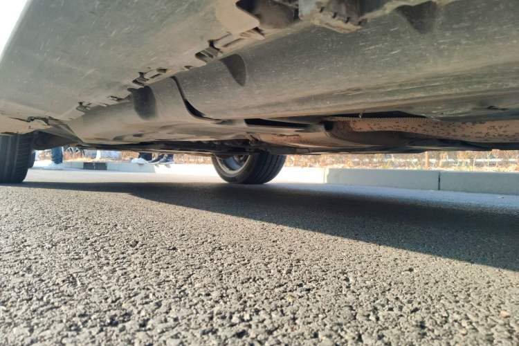 Used Mercedes-Benz GL-Class 2013 GL 500 4MATIC Chassis Rear Left
