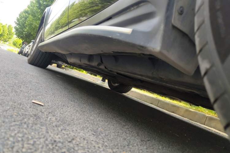 Used Mercedes-Benz GL-Class  Chassis Rear Left