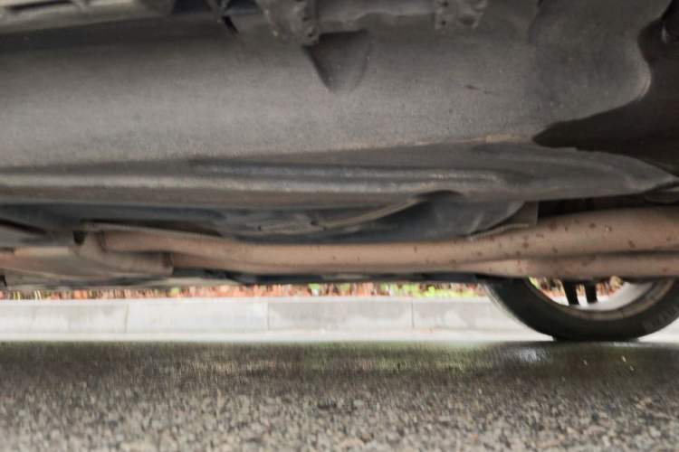Used Mercedes-Benz GL-Class 2013 GL 500 4MATIC Chassis Rear Left