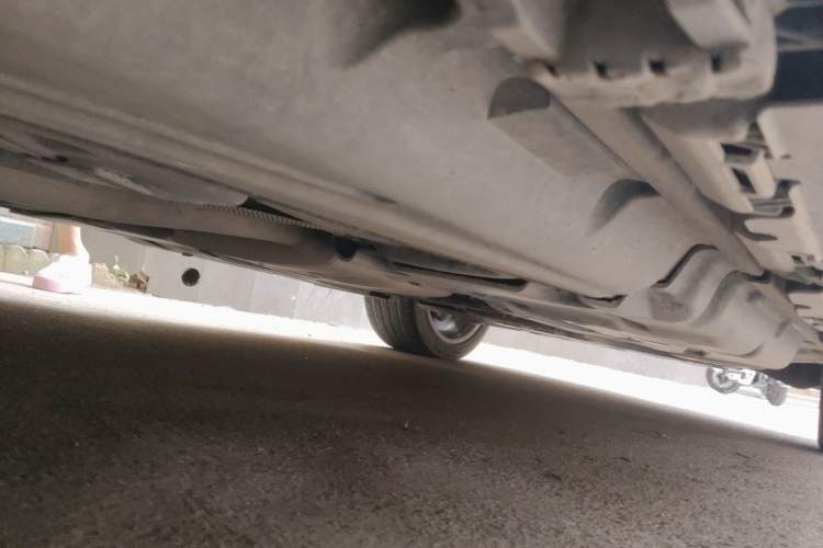 Used Mercedes-Benz GL-Class 2013 GL 500 4MATIC Chassis Rear Right